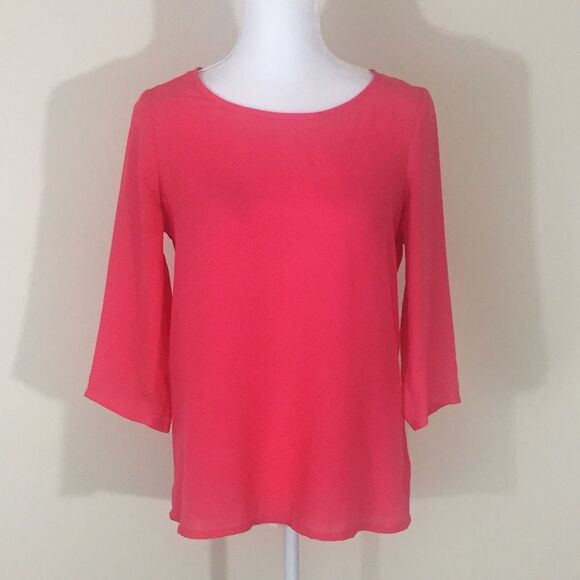 Express Bright Pink 3/4 Sleeve Loose Pullover Blouse Top Size Small - Picture 1 of 8
